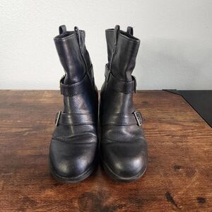 Cole HAAN NIKE AIR  Black Buckle Leather Moto Ankle Boots Size 7